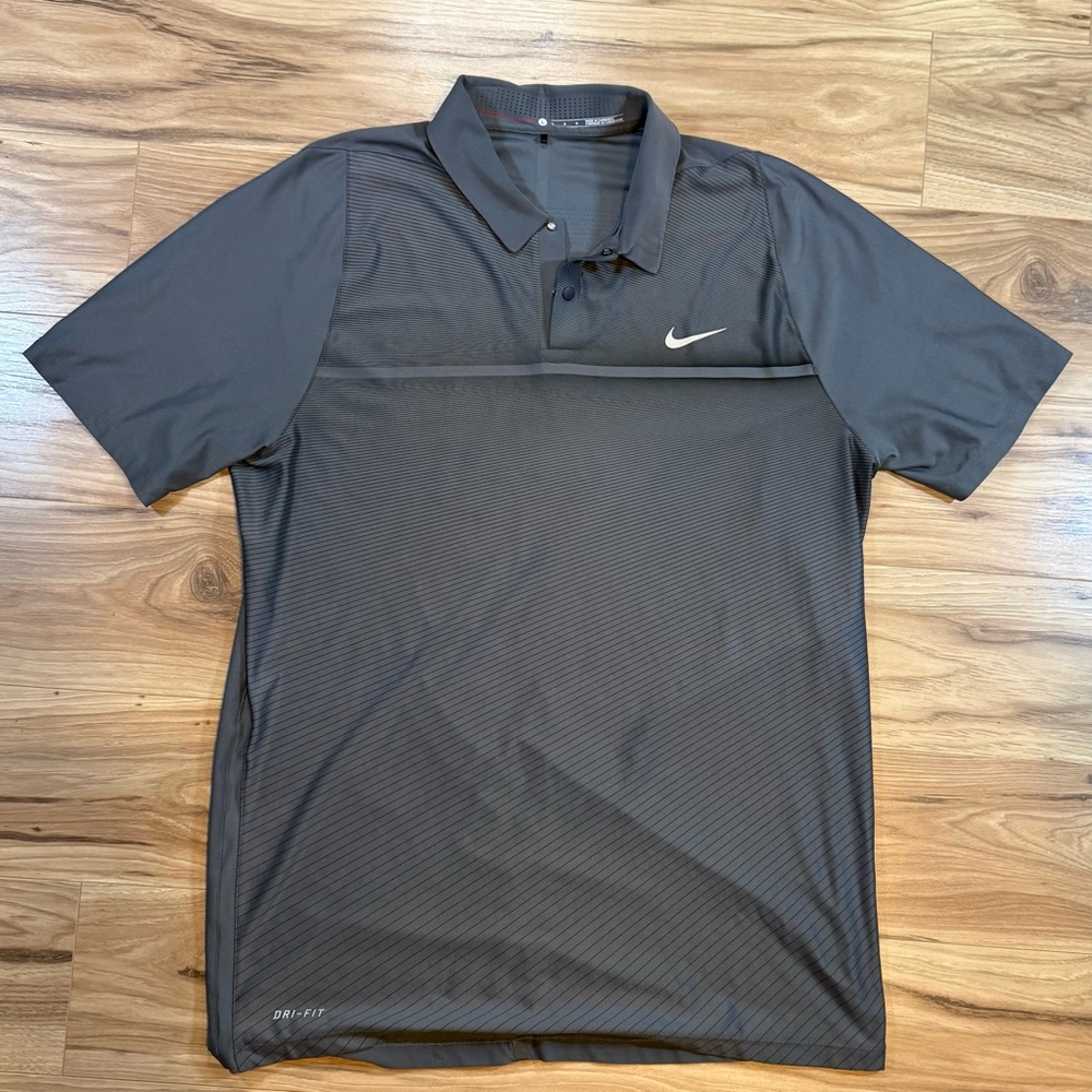 Nike Men’s L Tiger Woods Dri-Fit Golf Polo Gray